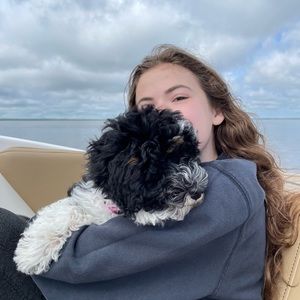 Meet your Posher, Leah